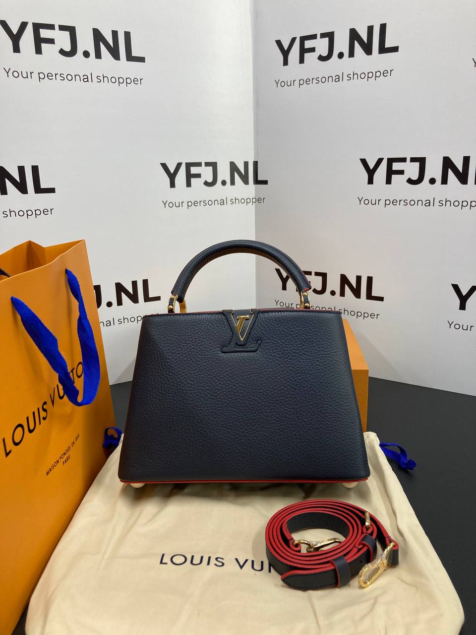 Louis Vuitton Bag Donkerblauw