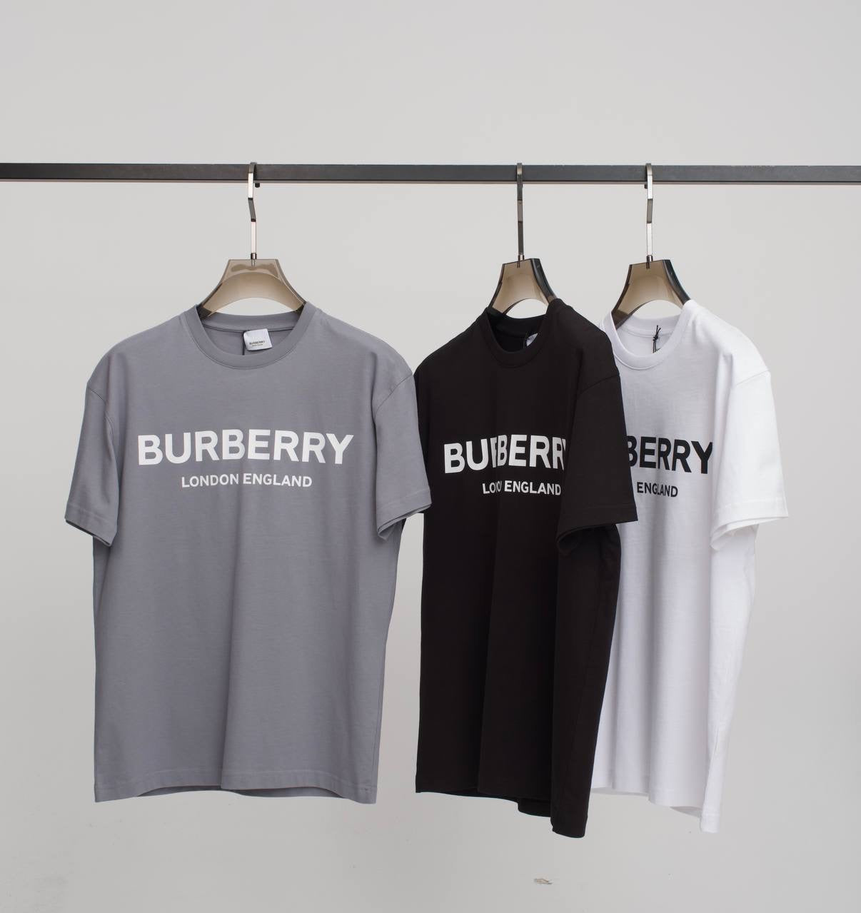 Burberry T-shirt Navy Grey