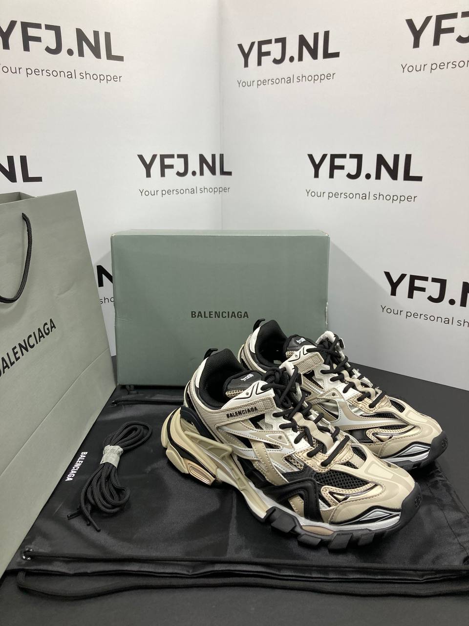 Balenciaga Tracks