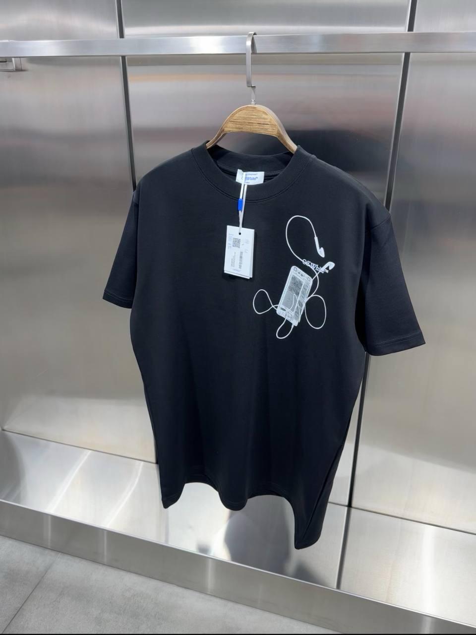 OFF WHITE T-shirt